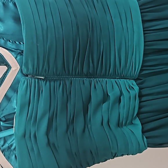 LaFemme Turquoise Gown - Picture 6 of 7